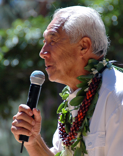 Danny Kaleikini at the 2008 Hawaii Ukulele Festival